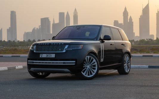 Range Rover Vogue V8 First Edition